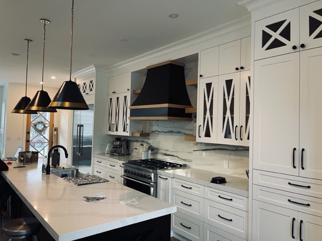 Custom Craft Kitchen Cabinet | 243080 Range Rd 281A, Chestermere, AB T1X 2B9, Canada | Phone: (403) 836-1746