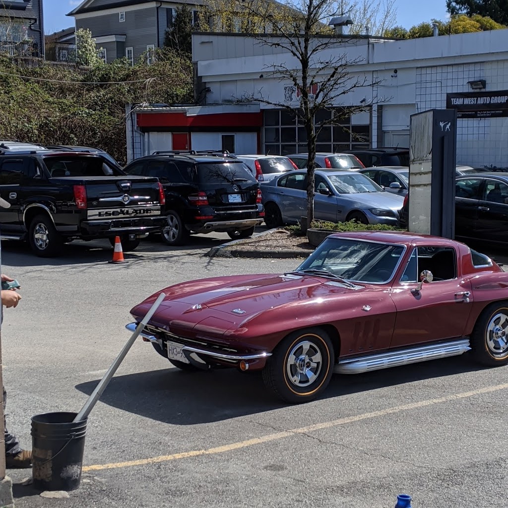 Coquitlam Washworld | 641 Lougheed Hwy, Coquitlam, BC V3K 3S5, Canada | Phone: (604) 936-9989