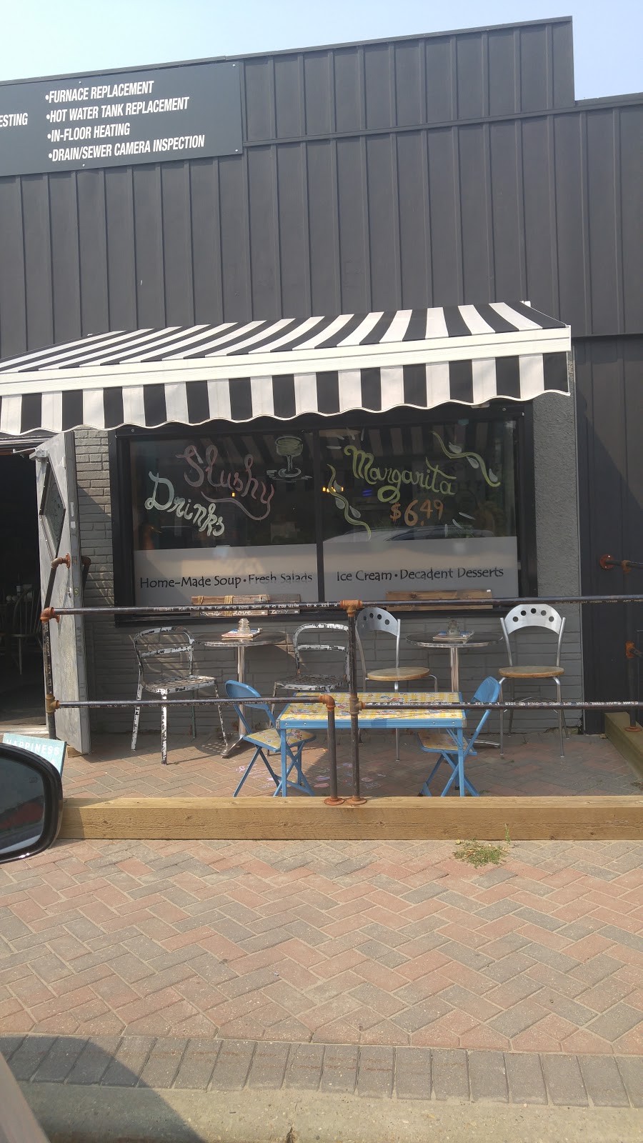Sues Teas & Treasures | 4820 50 Ave, Redwater, AB T0A 2W0, Canada | Phone: (780) 942-2877