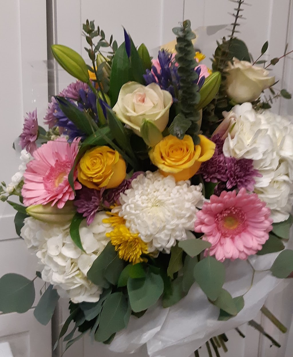 Heaven Scent Flowers | 2501 Third Line #20, Oakville, ON L6M 5A9, Canada | Phone: (905) 469-5657