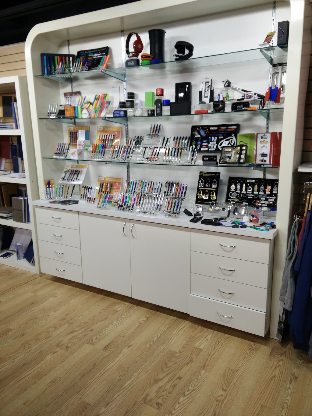Hard Wear Promotions | 120 Shields Ct, Markham, ON L3R 9T5, Canada | Phone: (905) 415-9510