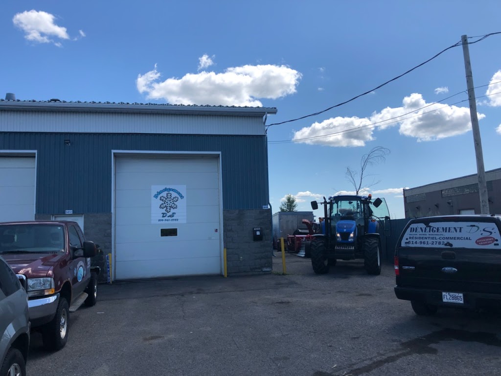 Déneigement DS Longueuil Saint-Hubert | 5849 Rue de lENA, Saint-Hubert, QC J3Y 8Y9, Canada | Phone: (514) 961-2782