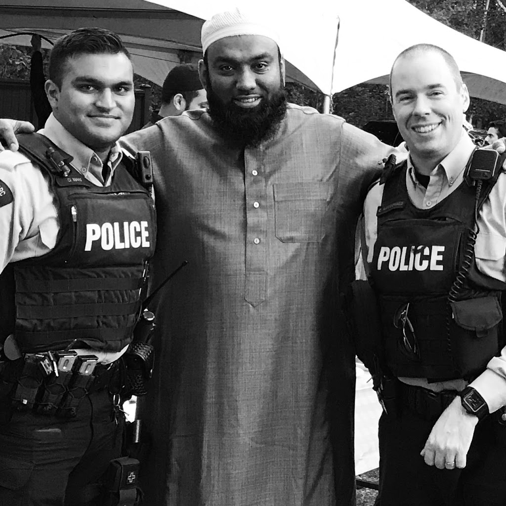 Abu Bakr Islamic Center | 7375 144 St, Surrey, BC V3W 5S7, Canada | Phone: (778) 564-3717