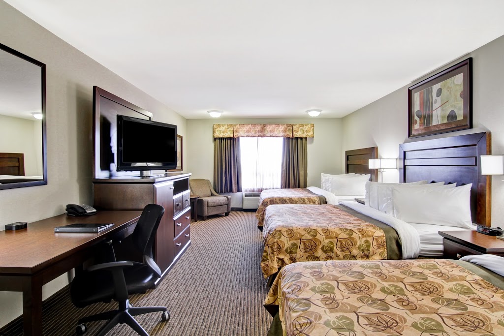 Canalta Hotel | 1360 Sims Ave, North Weyburn, SK S0C 1X0, Canada | Phone: (306) 842-8000