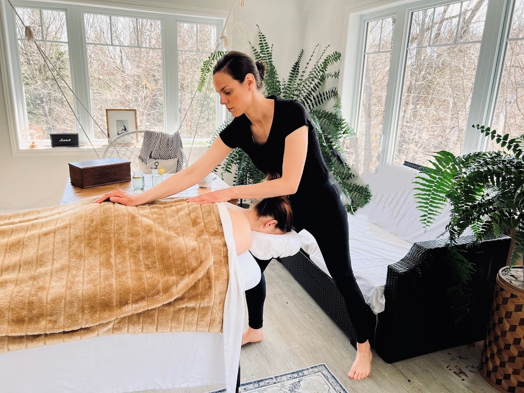 Ange-Aimée Bergeron Massage Therapist | 982 Rue Suppère, Mont-Tremblant, QC J8E 3J3, Canada | Phone: (514) 972-2643
