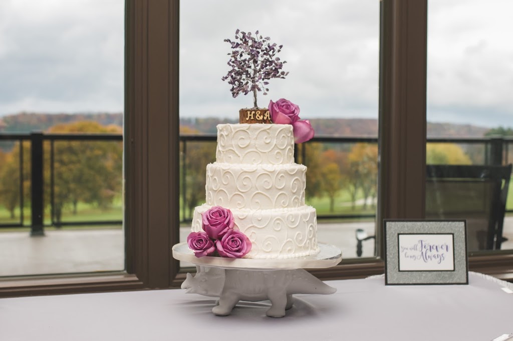 Cakes By Design | 89 Toronto St, Barrie, ON L4N 4S6, Canada | Phone: (705) 739-6886