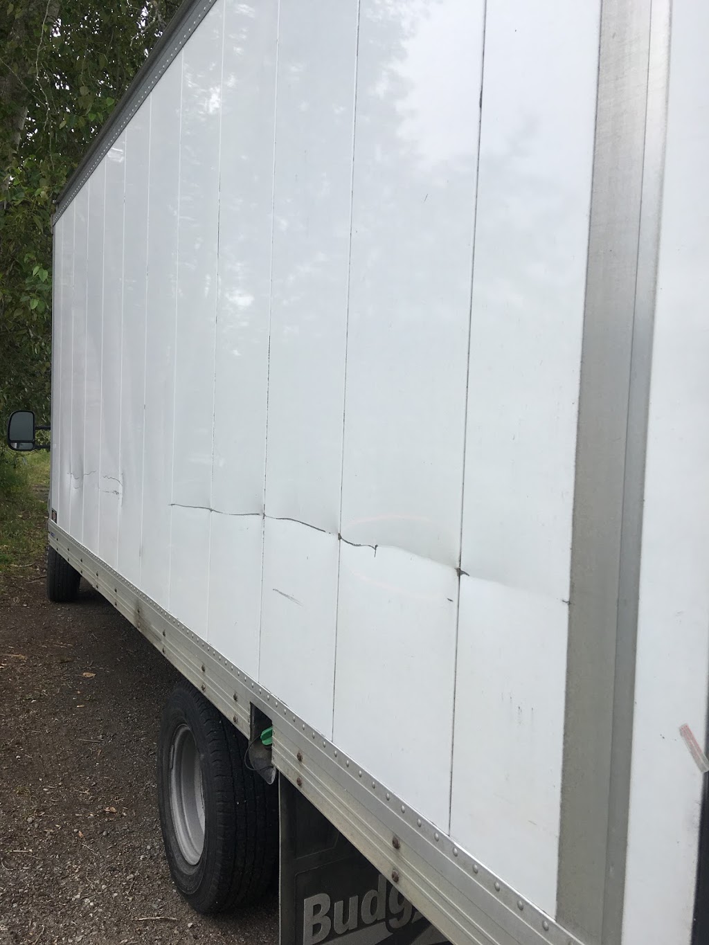 Jousf junk removal & moving | 6751 Riverdale Dr, Richmond, BC V7C 2G3, Canada | Phone: (604) 700-1700