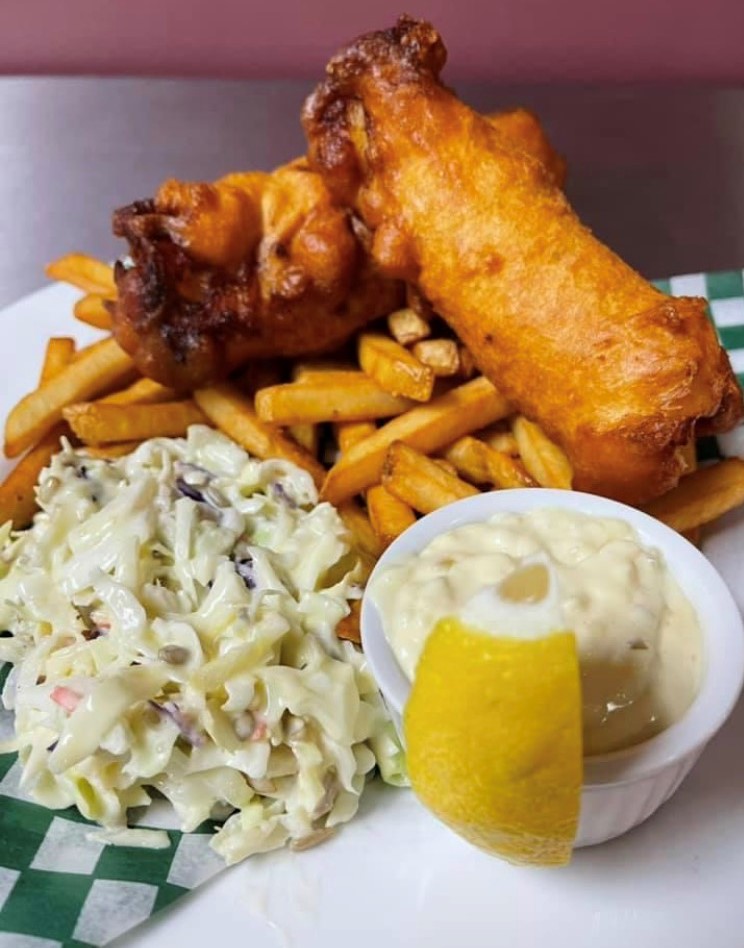 The Railside Restaurant | 333 Shuswap Ave, Chase, BC V0E 1M0, Canada | Phone: (250) 679-8839