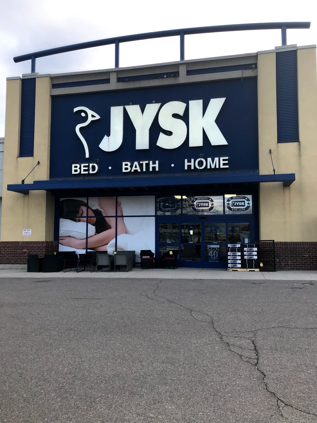 Shoppers Drug Mart | 550 Kerr St, Oakville, ON L6K 3C7, Canada | Phone: (905) 845-6674