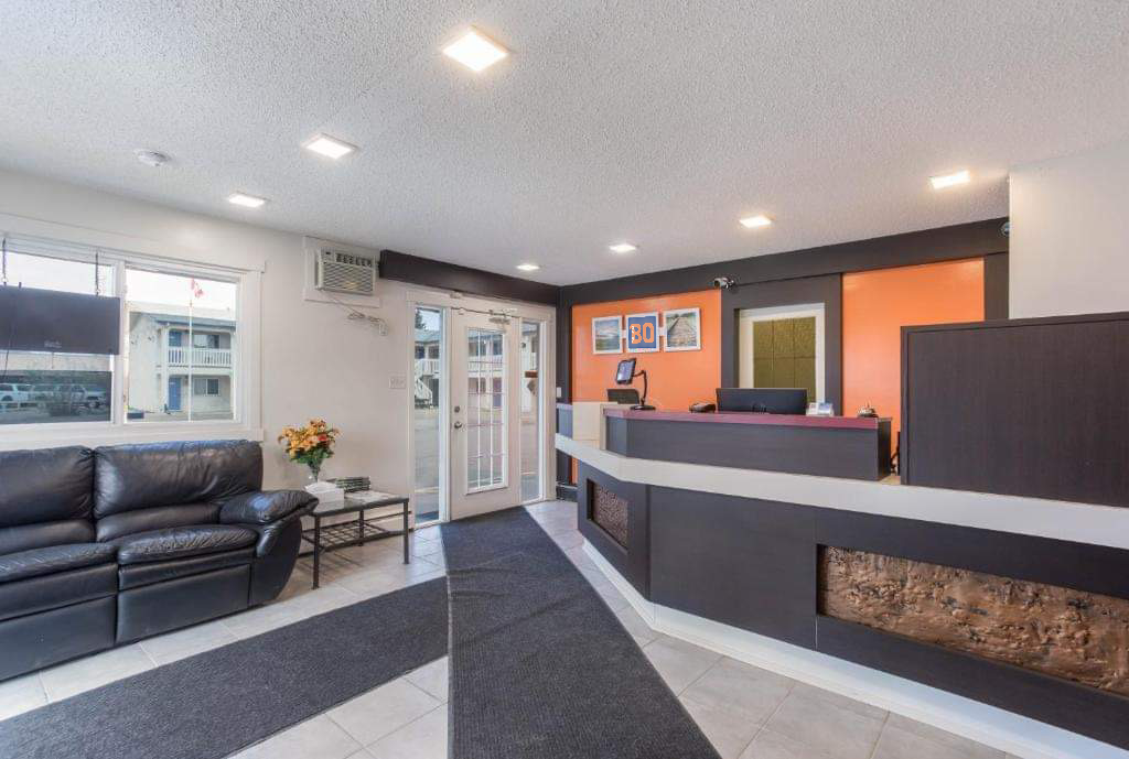 MOTEL BO (Camrose) | 6216 48 Ave, Camrose, AB T4V 0K6, Canada | Phone: (780) 672-3377