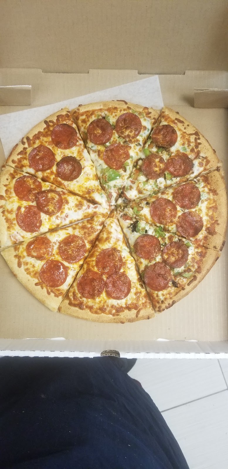 Délice Pizza & Pasta | 8354 112 St, Delta, BC V4C 4W7, Canada | Phone: (604) 596-4533