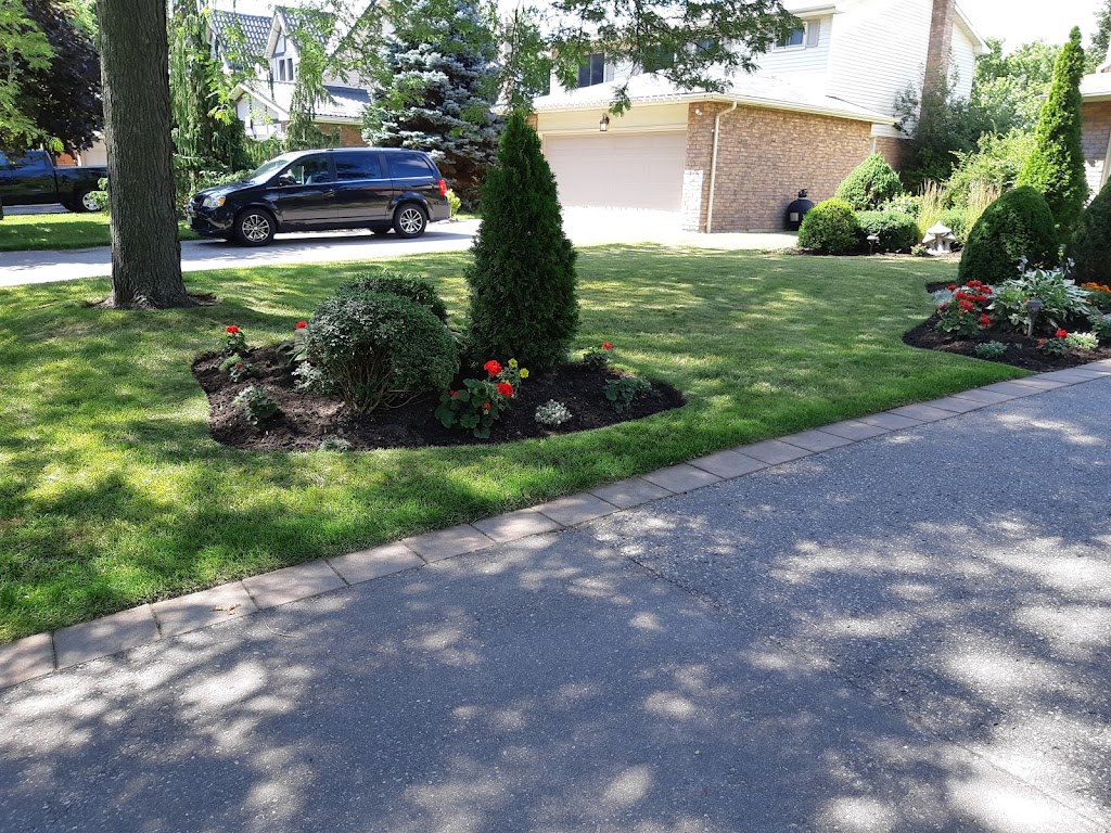 Scottspropertyservices | 106 Cromwell Ave, Oshawa, ON L1J 4T6, Canada | Phone: (905) 924-1975