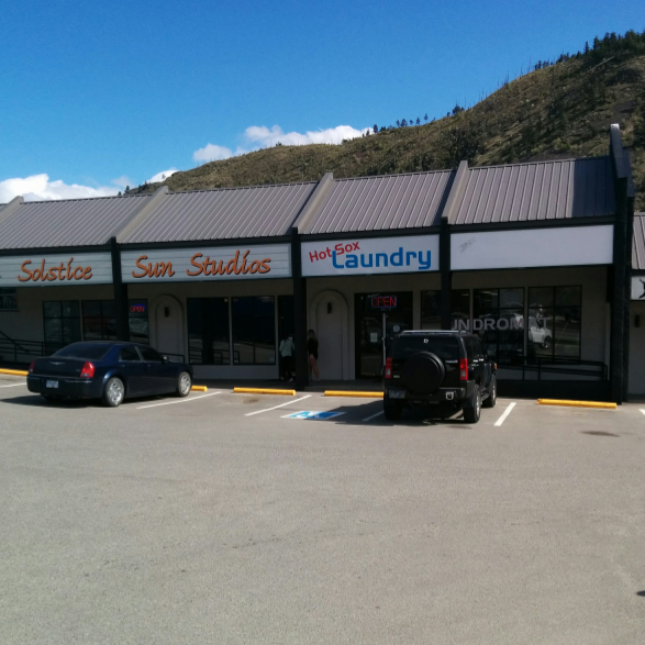 Hot Sox Laundry | 1763 Ross Rd, West Kelowna, BC V1Z 3E7, Canada | Phone: (250) 769-0029
