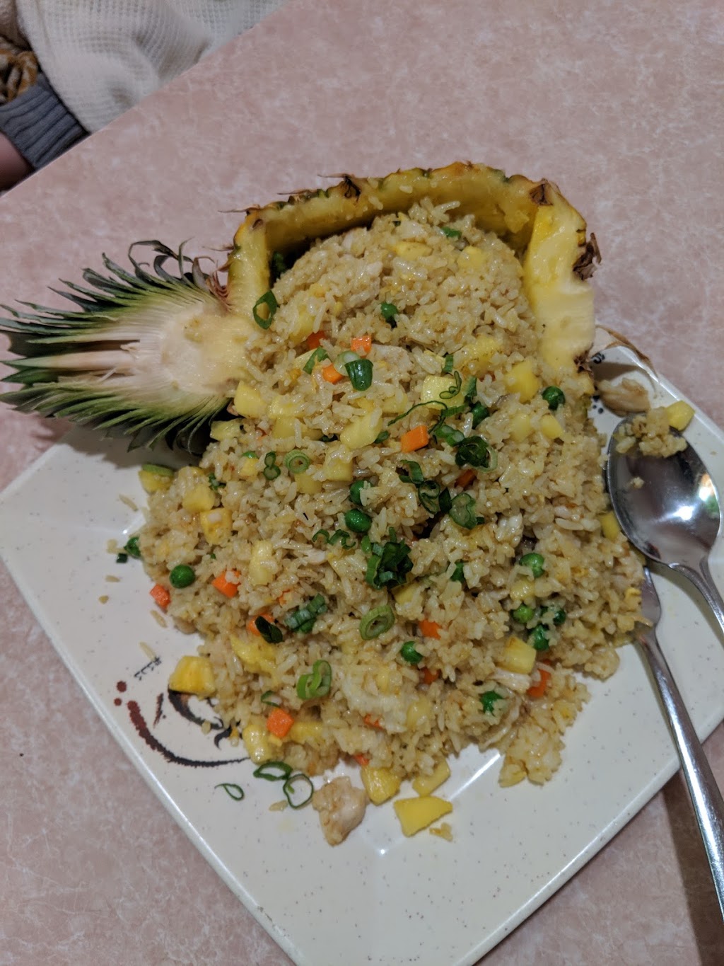 Hong Kong Cafe | 900 Sunnycrest Rd, Gibsons, BC V0N 1V9, Canada | Phone: (604) 886-3421