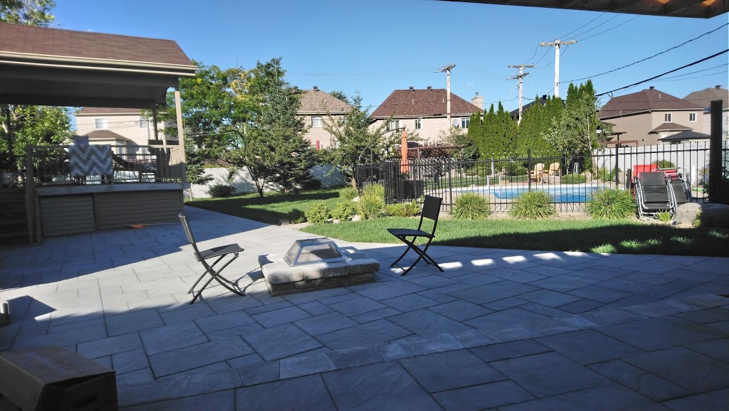 Sainte-Béatrice | 475 Avenue des Perron, Laval, QC H7H 1E2, Canada | Phone: (450) 625-0725