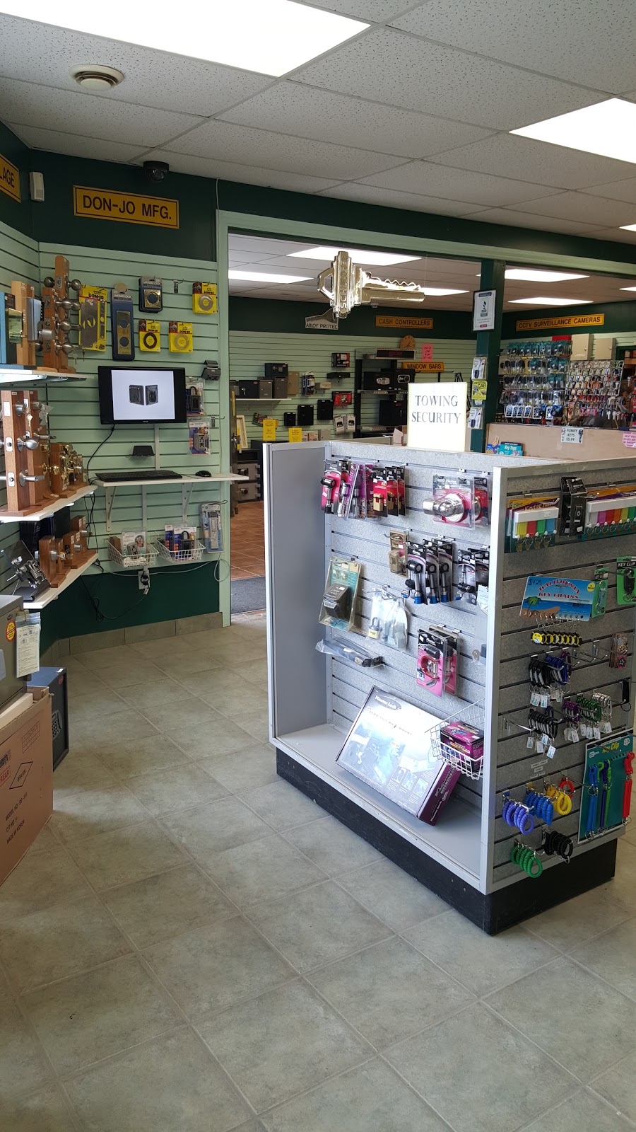 Dakota Lock & Safe Ltd | 1051 St Marys Rd, Winnipeg, MB R2M 3T1, Canada | Phone: (204) 254-5299
