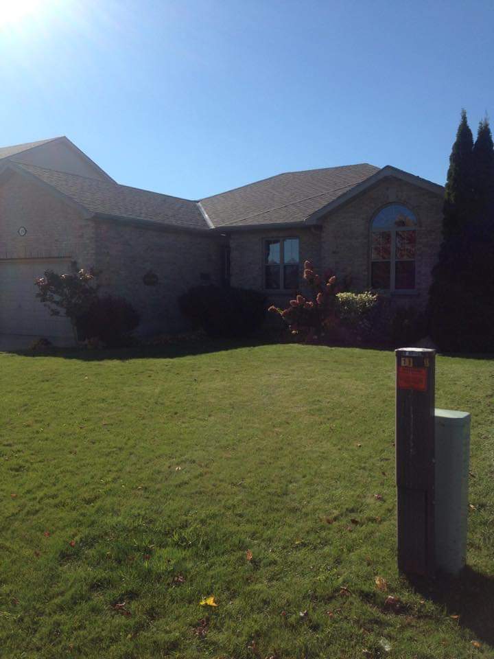 London Roofing Company | 951 Wonderland Rd S, London, ON N6K 2X7, Canada | Phone: (519) 630-3081
