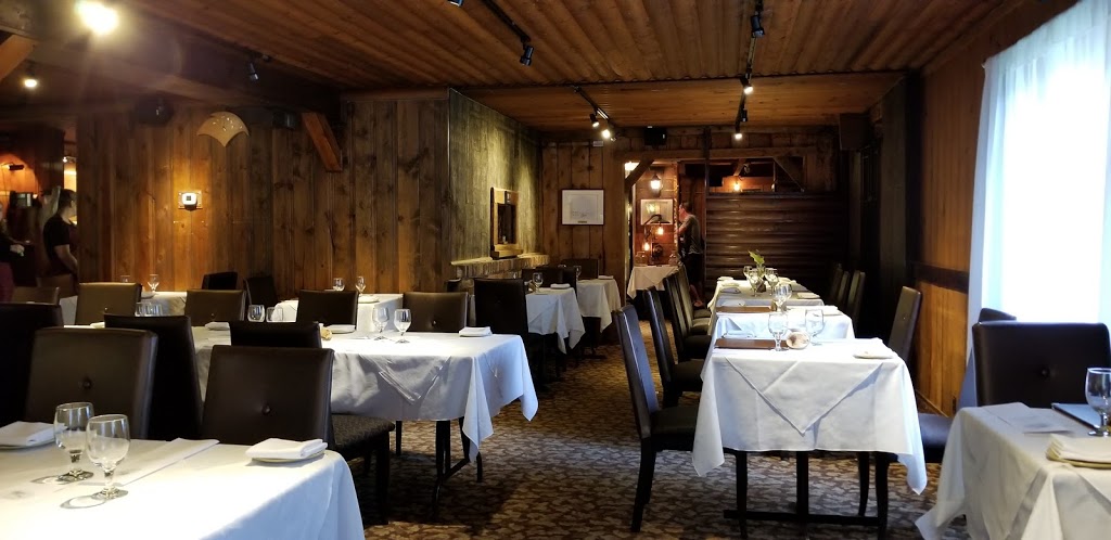 LOrée du Bois | 15 Kingsmere Rd, Chelsea, QC J9B 1A1, Canada | Phone: (819) 827-0332