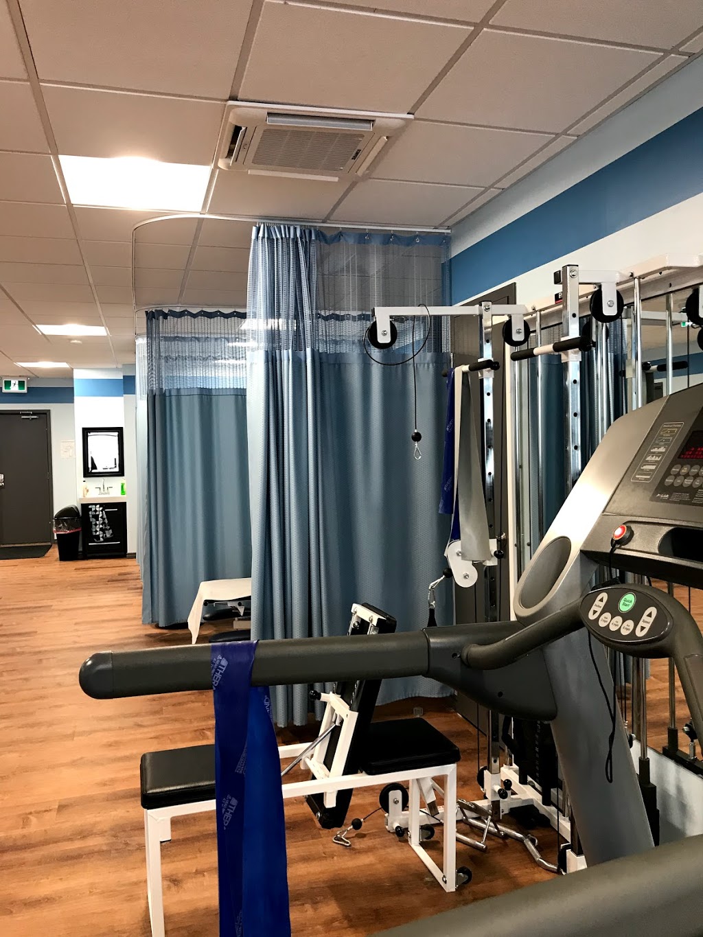 Physionow Etobicoke | 3715 Lake Shore Blvd W, Etobicoke, ON M8W 1P8, Canada | Phone: (416) 201-3535