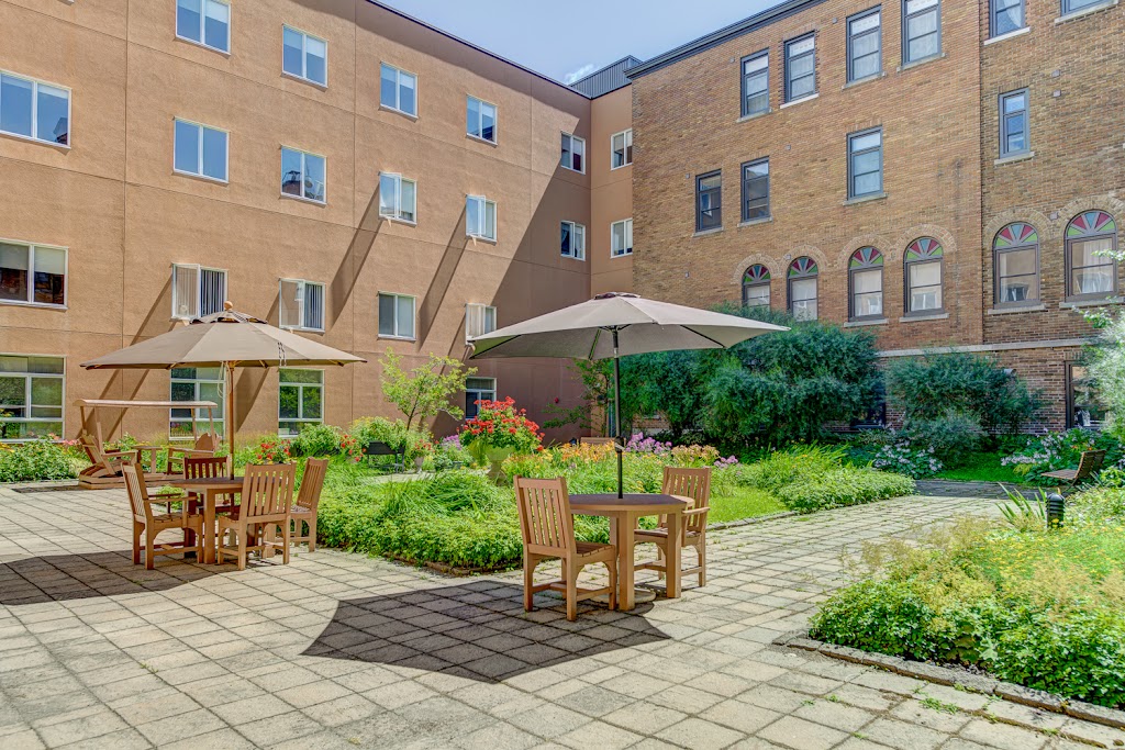 Chartwell Ste-Marthe résidence pour retraités | 675 Rue Saint-Pierre O, Saint-Hyacinthe, QC J2T 1N7, Canada | Phone: (450) 768-6702