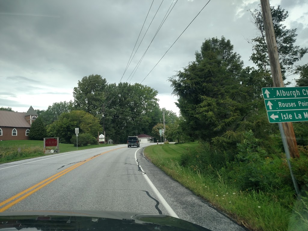 New England Powerboat | 98 Bridge Rd, North Hero, VT 05474, USA | Phone: (802) 372-5131