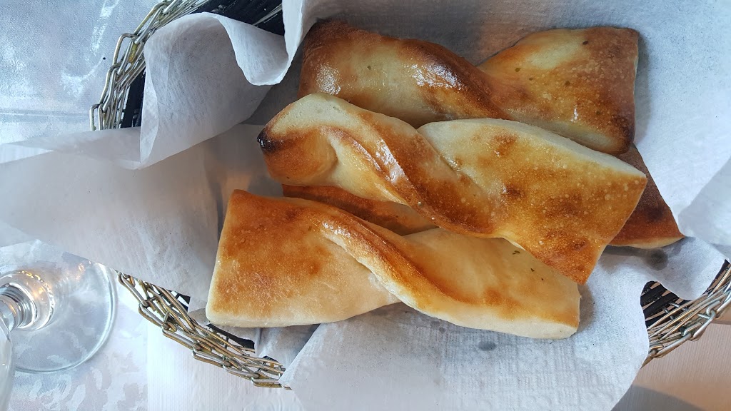 Acqua Marina Italian Restaurant | 13578 Fort Rd NW, Edmonton, AB T5A 1C5, Canada | Phone: (780) 457-8855