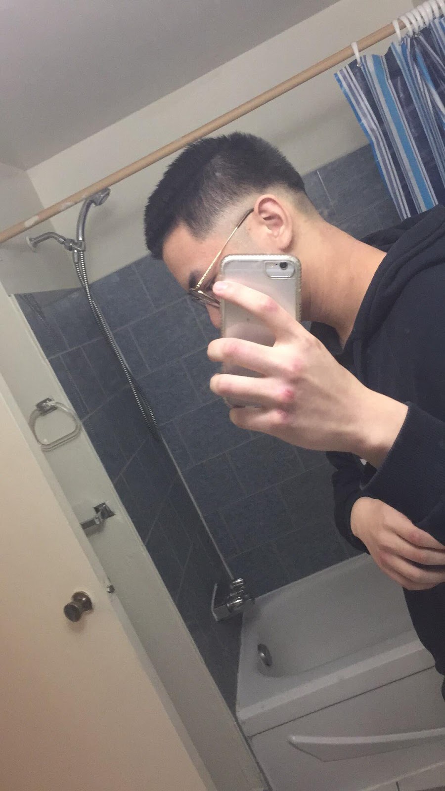 Andys Barber Shop | 1960 Dundas St W, Mississauga, ON L5K 2R9, Canada | Phone: (905) 822-4096
