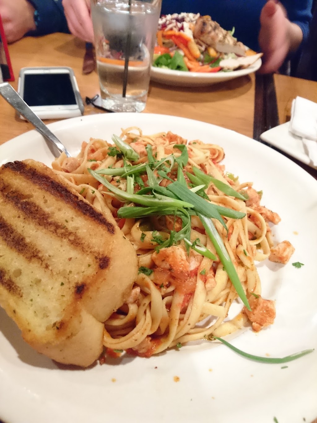 Boston Pizza | 515 Nelson Rd, Saskatoon, SK S7S 1P4, Canada | Phone: (306) 651-5585