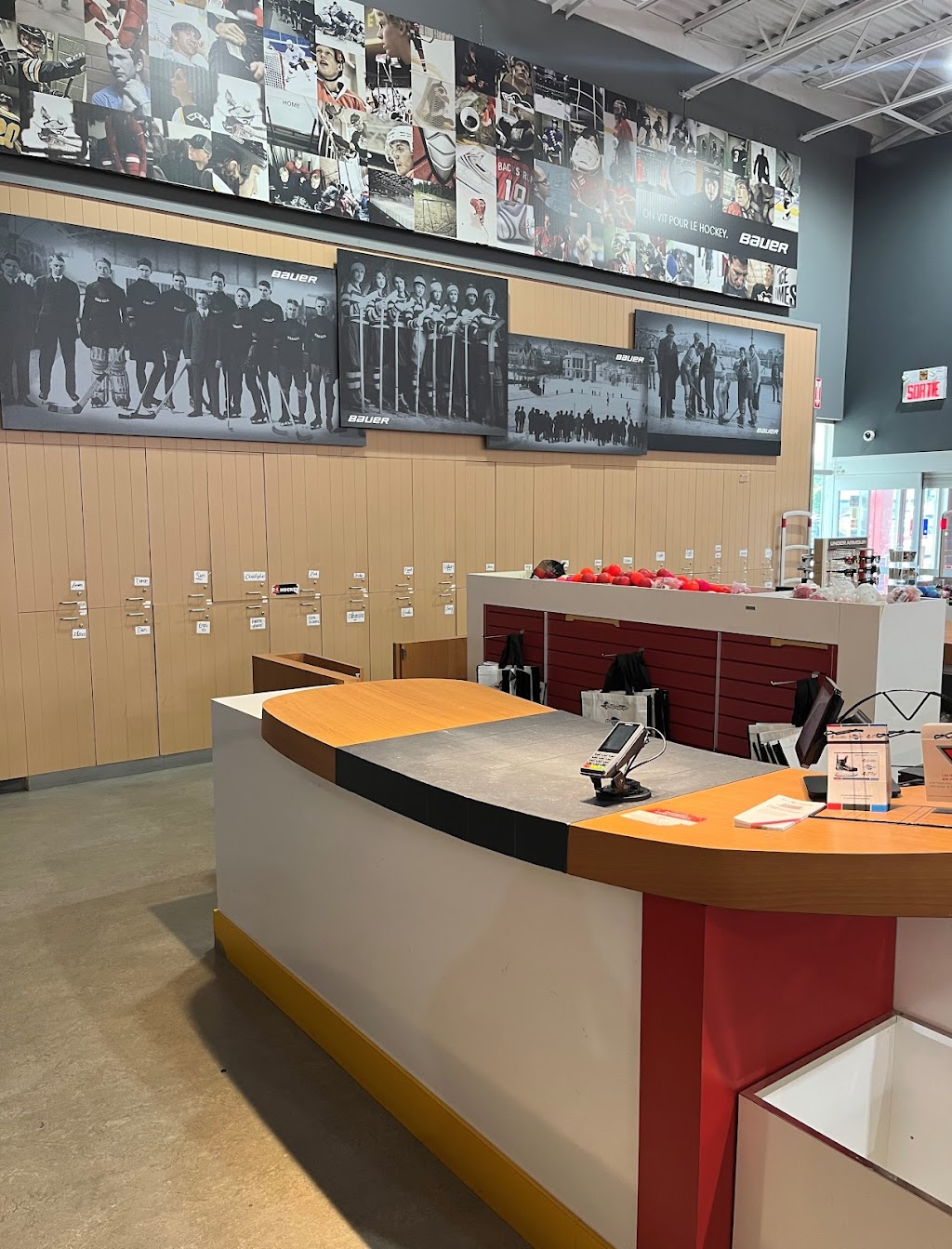 Sports Rousseau | 90 Rue Émile-Despins, Charlemagne, QC J5Z 3L6, Canada | Phone: (450) 654-6767