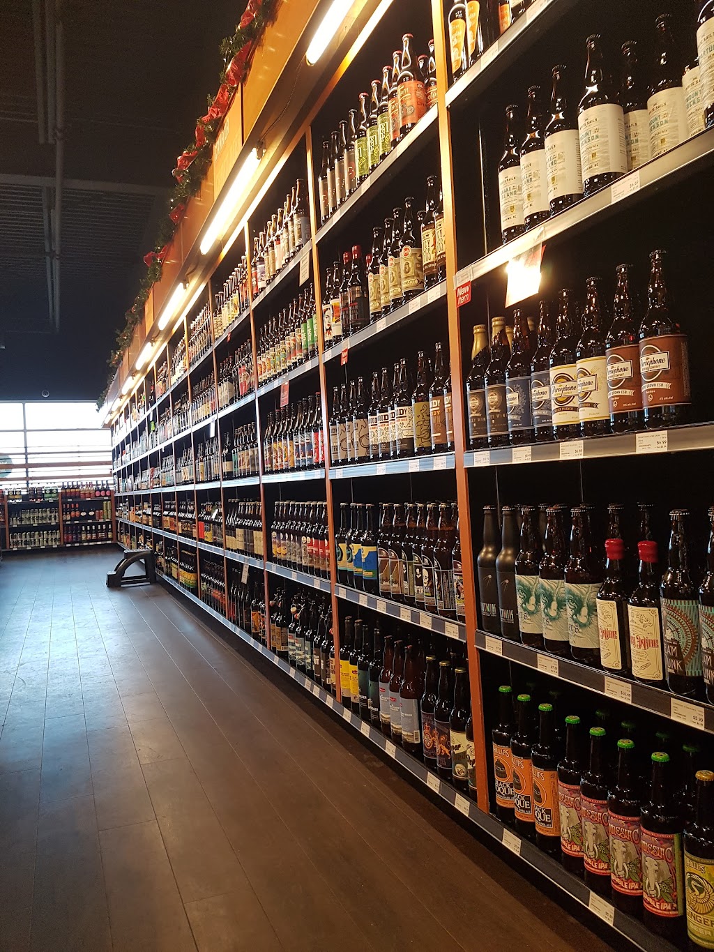 Cascadia Liquor | 444 Lerwick Rd #200, Courtenay, BC V9N 0A9, Canada | Phone: (250) 871-8171