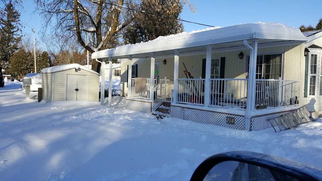River Bend Park Pioneer Trail | 4838 Pioneer Trl, Guelph, ON N0B 2J0, Canada | Phone: (519) 821-1340