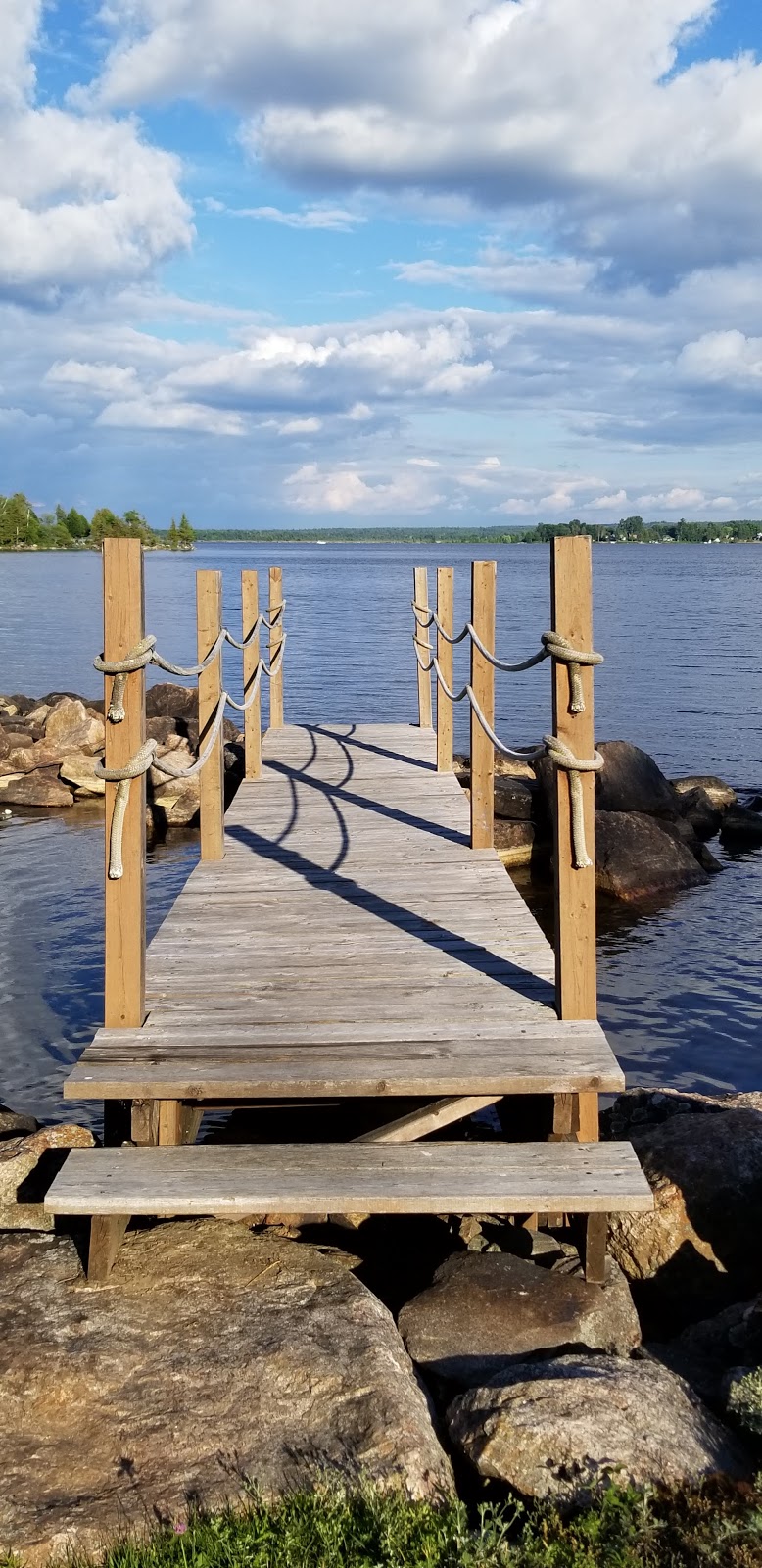 Jockos Beach Resort and Motel | 5253 Calabogie Rd, Calabogie, ON K0J 1H0, Canada | Phone: (613) 752-2107