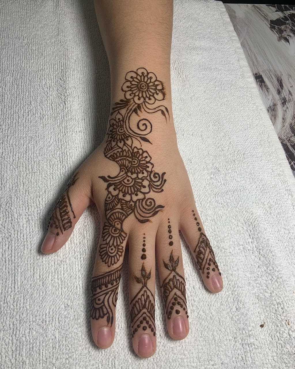 Seher Nails & Beauty Salon | 900 Rue des Nénuphars, Vaudreuil-Dorion, QC J7V 0X9, Canada | Phone: (514) 424-2273