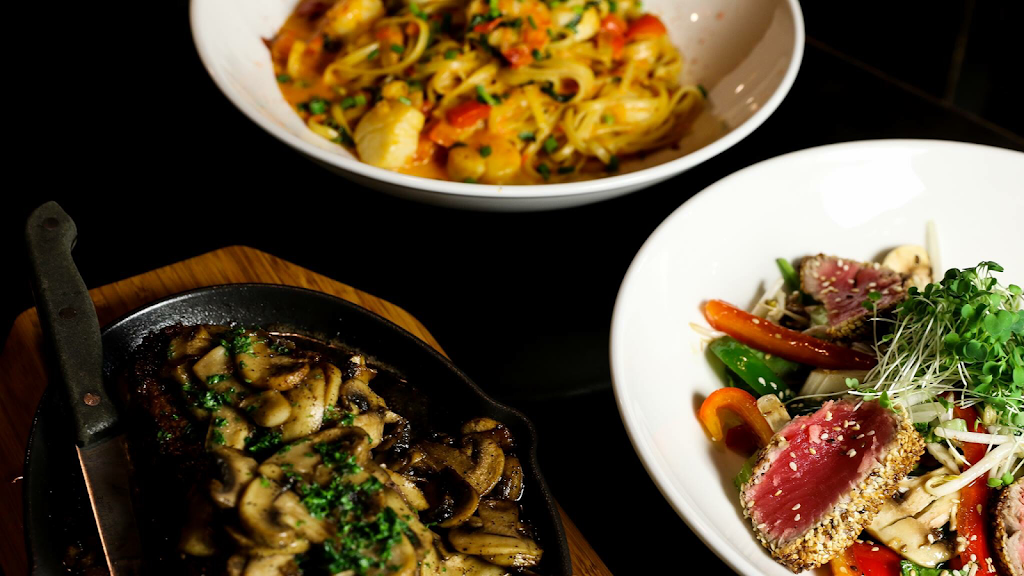 Le Balnéo | 106 Boulevard Don Quichotte Locale 18, LÎle-Perrot, QC J7V 6L7, Canada | Phone: (514) 453-5678