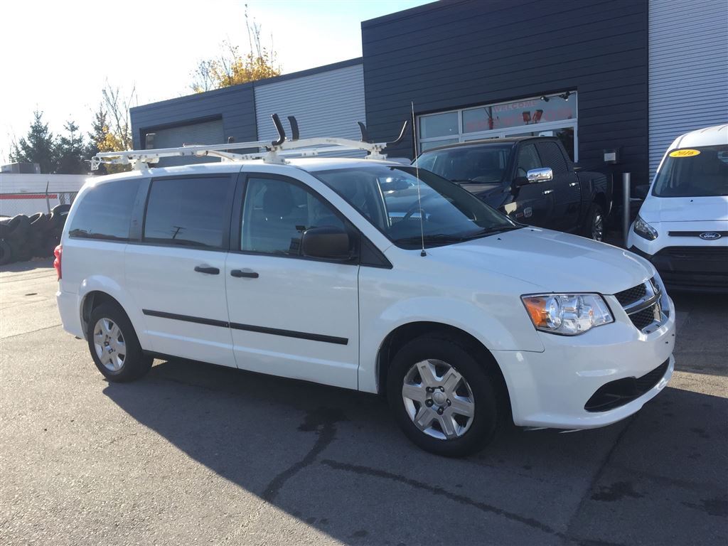 Action Auto Sales Inc. | 549 Woodward Ave, Hamilton, ON L8H 6P2, Canada | Phone: (877) 279-7012