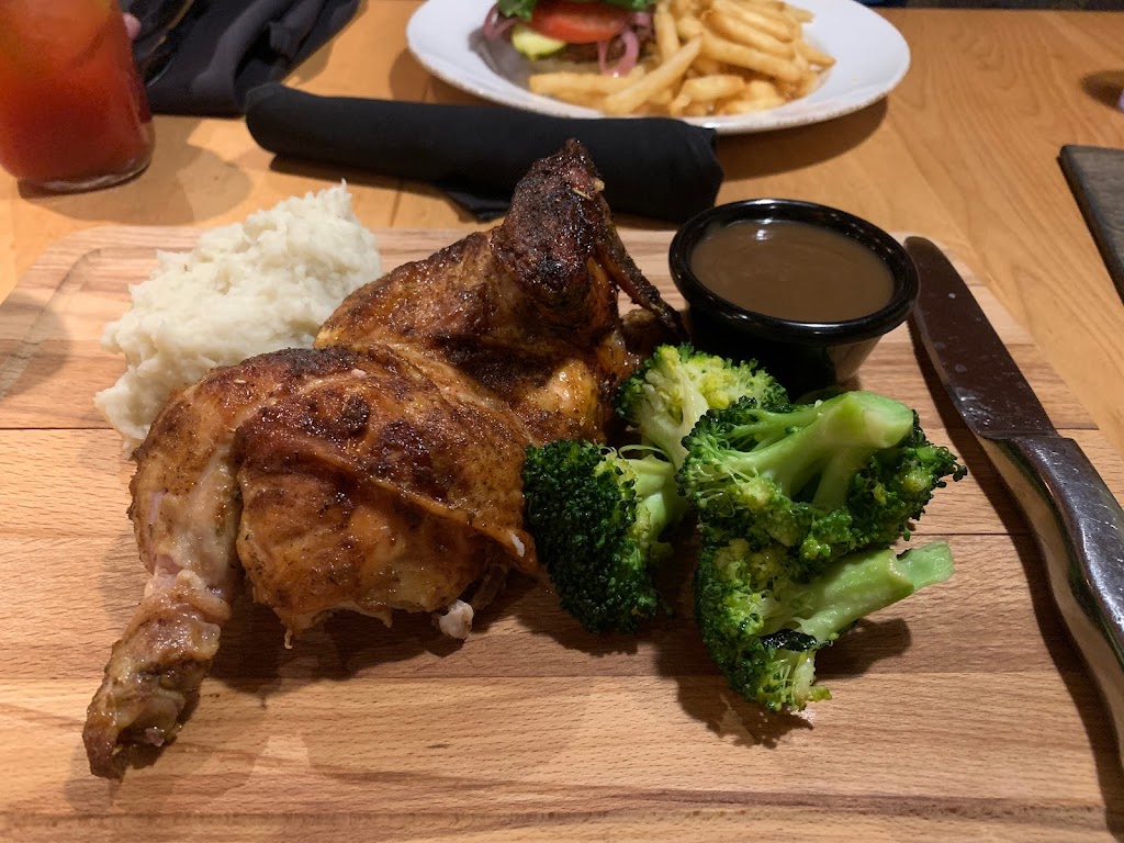 Buckhorn & Main Mountain Eatery | 101, 500 Stemwinder Dr, Kimberley, BC V1A 2Y6, Canada | Phone: (250) 427-2525