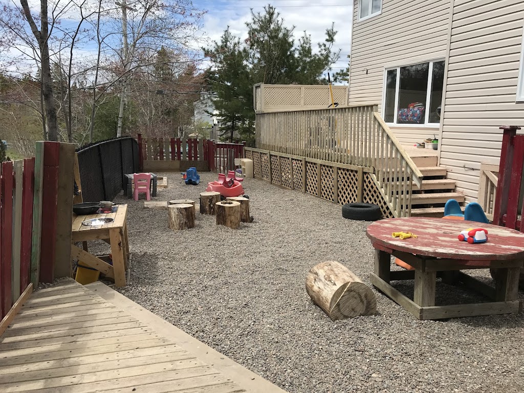Tiny Angels Early Education | 114 Oceanview Dr, Bedford, NS B4A 4C5, Canada | Phone: (902) 835-2333