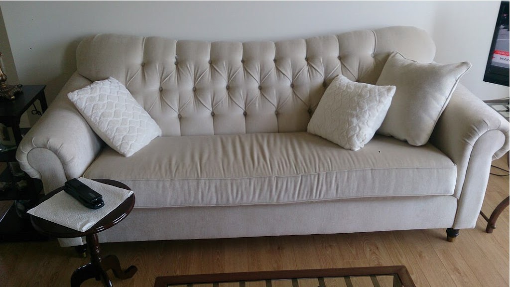 Rembourrage Bon-Air | 2175 Rue Gagnon, Saint-Hubert, QC J3Y 5K2, Canada | Phone: (450) 462-1073