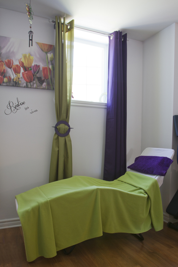 MassoThérapie Arc-en-ciel /Massage sur chaise Arc-en-ciel | 880 Boulevard Lafortune, LAssomption, QC J5W 6E4, Canada | Phone: (438) 937-0988