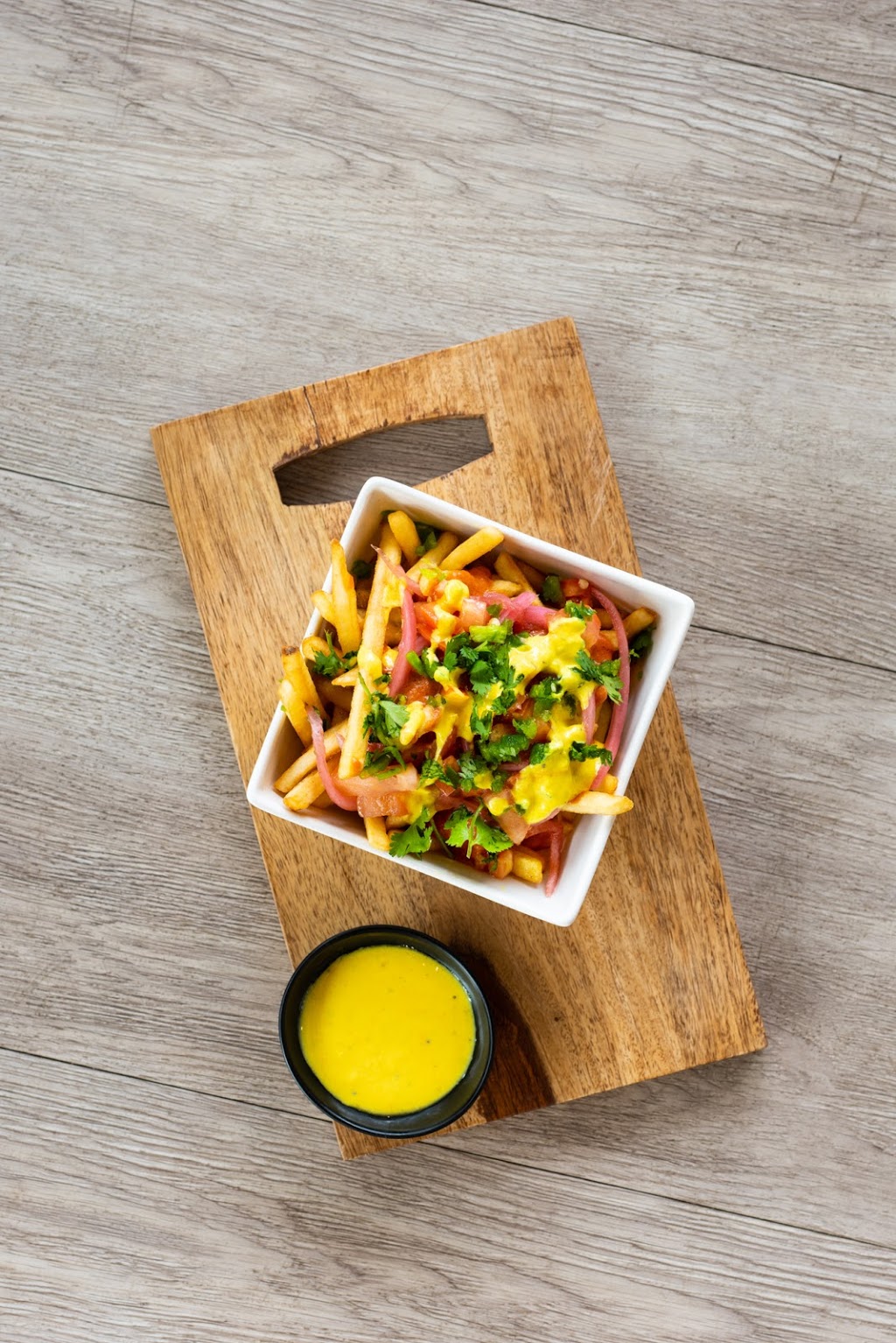 Chutneys Indian Grill | 4316 17 St NW, Edmonton, AB T6T 0C1, Canada | Phone: (780) 503-0123