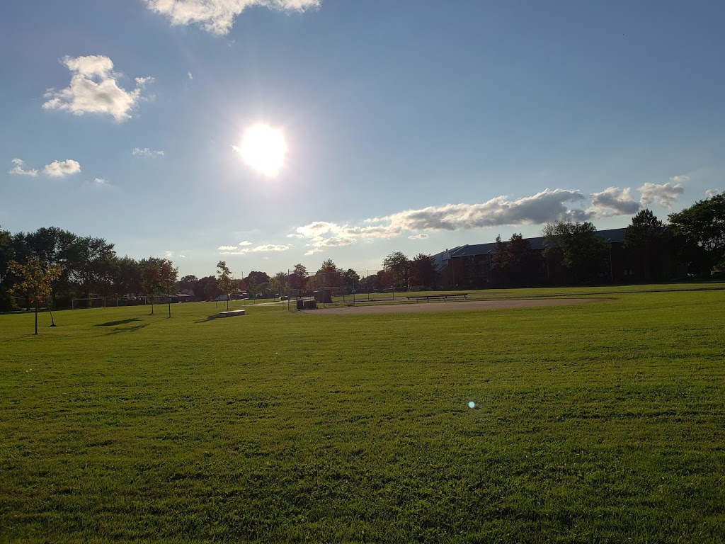 Cherry Heights Park | 90 Stoney Brook Dr, Stoney Creek, ON L8G 3V7, Canada