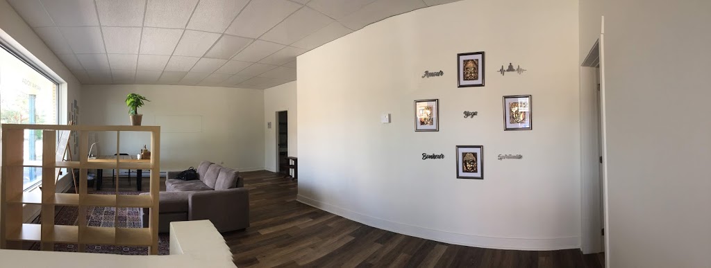 Mind Du Lotus | 200 Rue Sainte Thérèse, Charlemagne, QC J5Z 1B8, Canada | Phone: (514) 833-9705