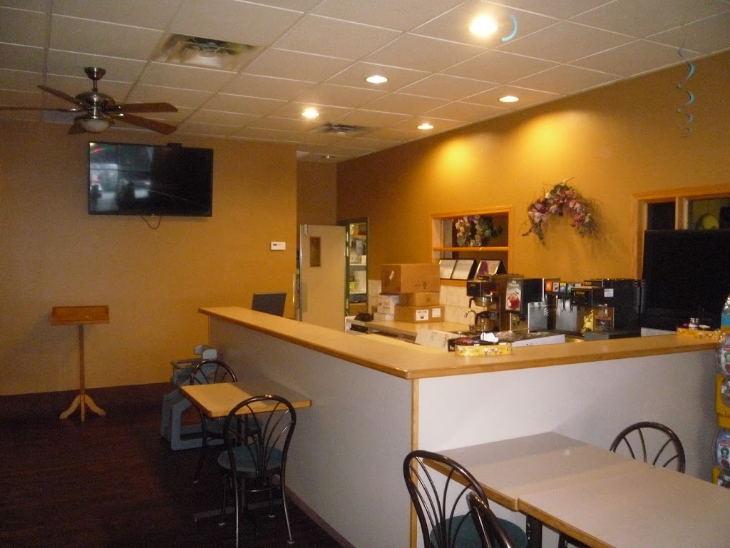 Humptys | 5011 130 Ave NW, Edmonton, AB T5A 3L7, Canada | Phone: (403) 269-7644