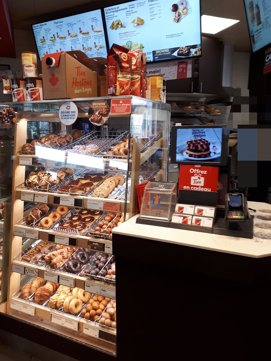 Tim Hortons | 22 Pl. du Commerce, Verdun, QC H3E 1V7, Canada | Phone: (514) 765-9486