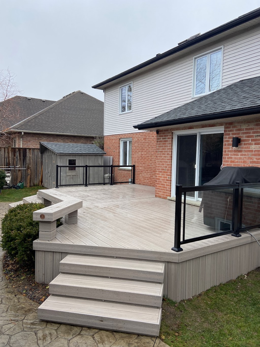 Hickory Dickory Decks - London | 37 Cedarwood Crescent, London, ON N6H 5P5, Canada | Phone: (519) 472-8795