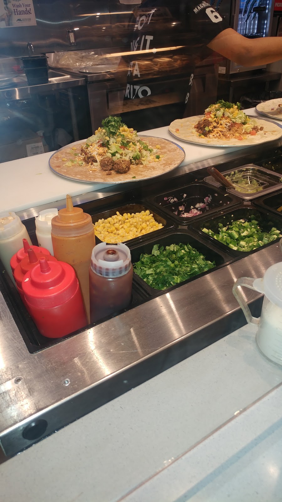 barBURRITO | 1579 Oxford St E, London, ON N5V 1W5, Canada | Phone: (226) 663-9028