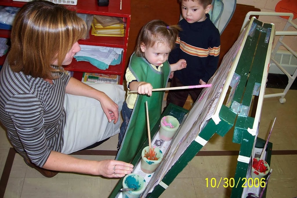 Pinetree Montessori School | 489 Pinetree Dr, London, ON N6H 3M9, Canada | Phone: (519) 657-6266