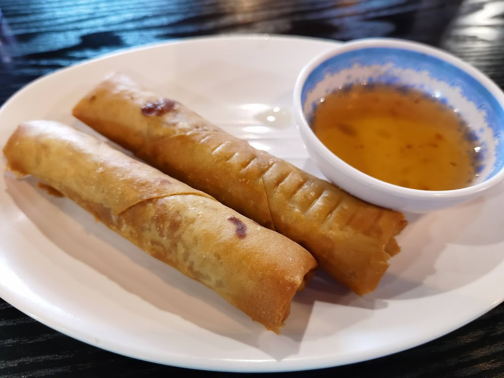 Binh Thanh Restaurant | 882 Dundas St, Woodstock, ON N4S 1H3, Canada | Phone: (519) 537-5292