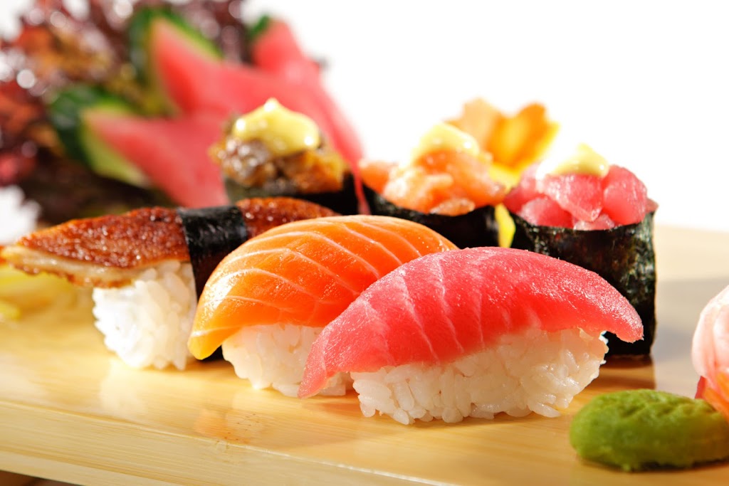 Rabu Sushi | 7824 Boulevard Champlain, LaSalle, QC H8P 1B3, Canada | Phone: (514) 364-7228