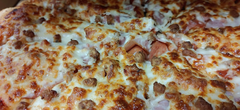 D-Plus Pizza and lighthouse fresh & tasty | 9547 152 St #105A, Surrey, BC V3R 5Y5, Canada | Phone: (604) 588-8990